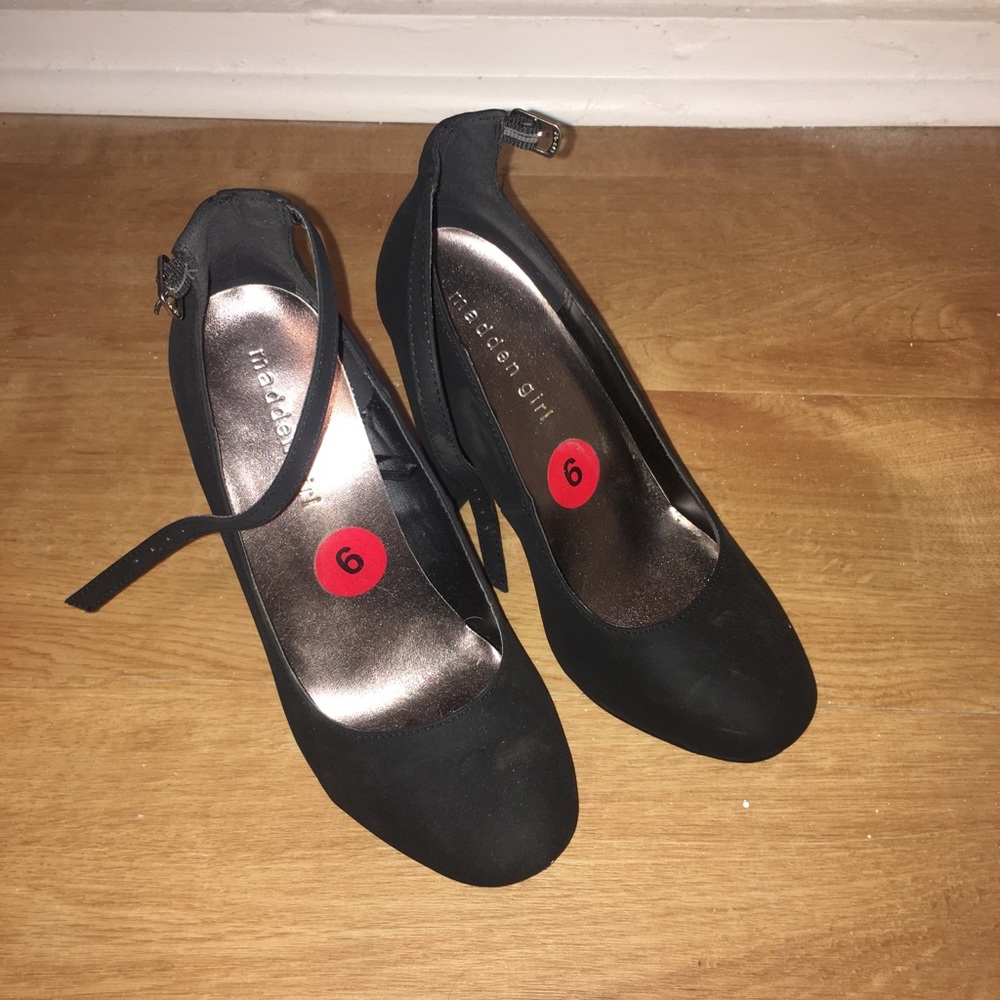 Madden Girl Block Heel